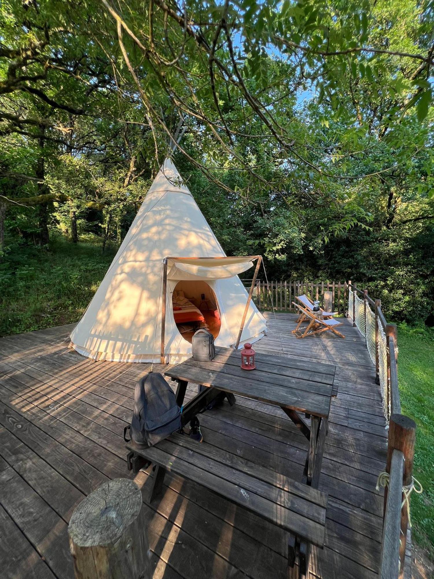 Hotel Le Tipi A Marie, Deconnectez- Vous !!! Cambounes Exterior foto